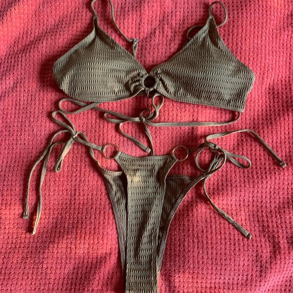 Bikini Swimsuit Set, size XL - Picture 1 of 6